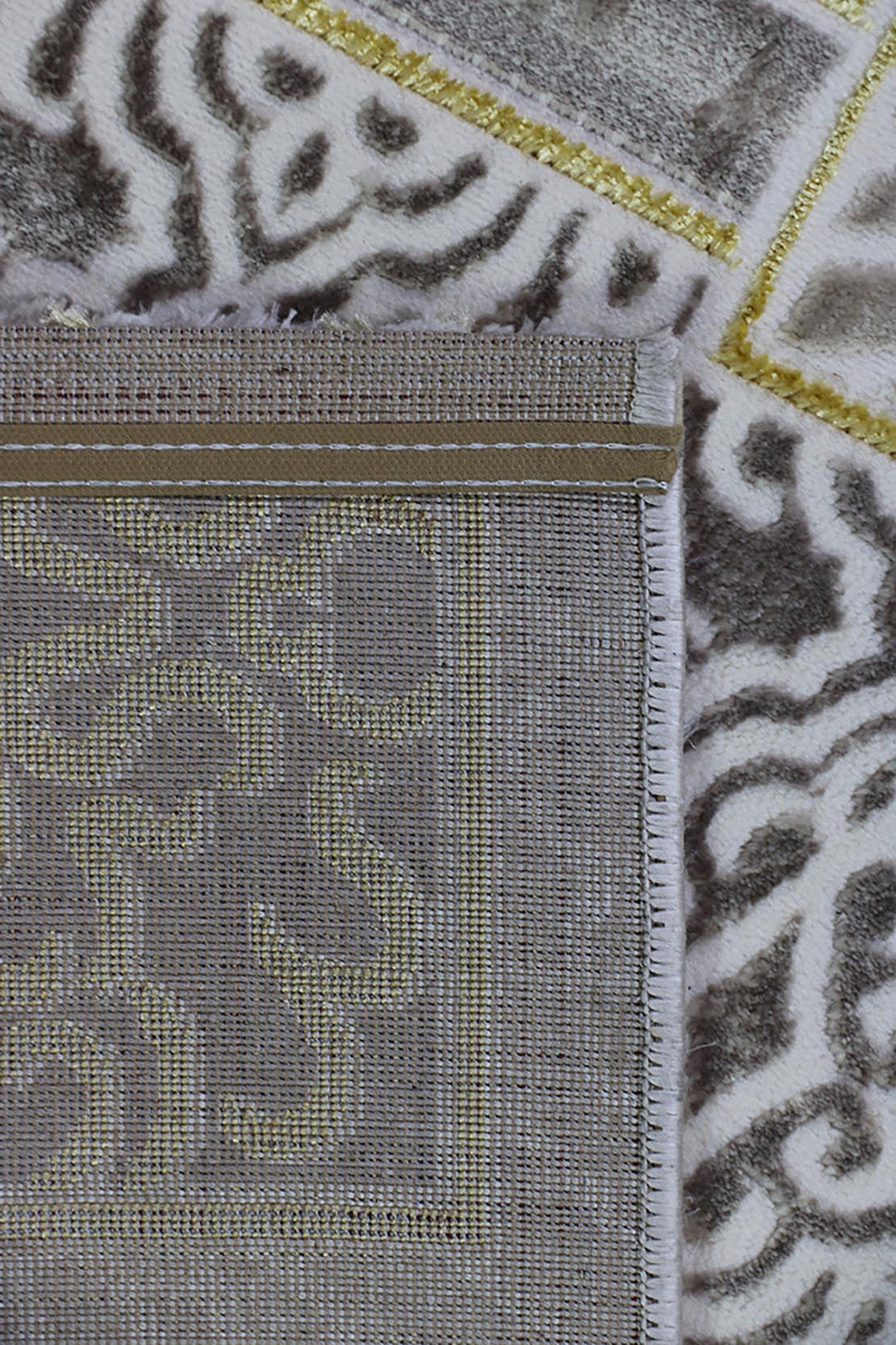 <p>Turkish Modern <strong>Festival Lrg-P Rug</strong>  - Beige - 6.5 x 9.5 FT</p>