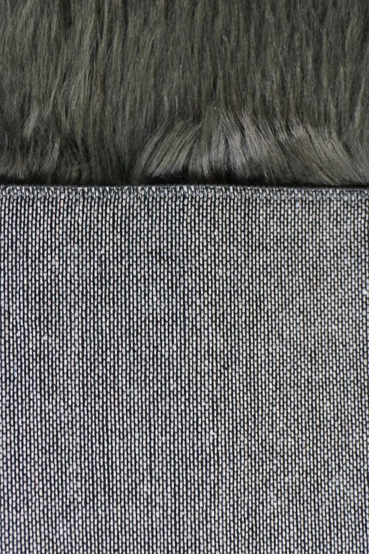 Turkish Cosmos Fur Rug - 3.9 x 5.6 Ft - Gray - Fluffy Furry Floor Decor Rugs