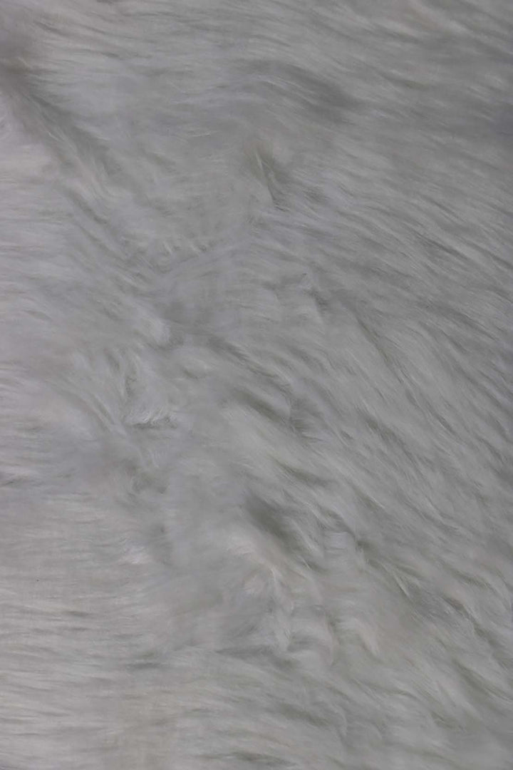 Turkish Cosmos Fur Rug - 3.9 x 5.6 Ft - White - Fluffy Furry Floor Decor Rugs