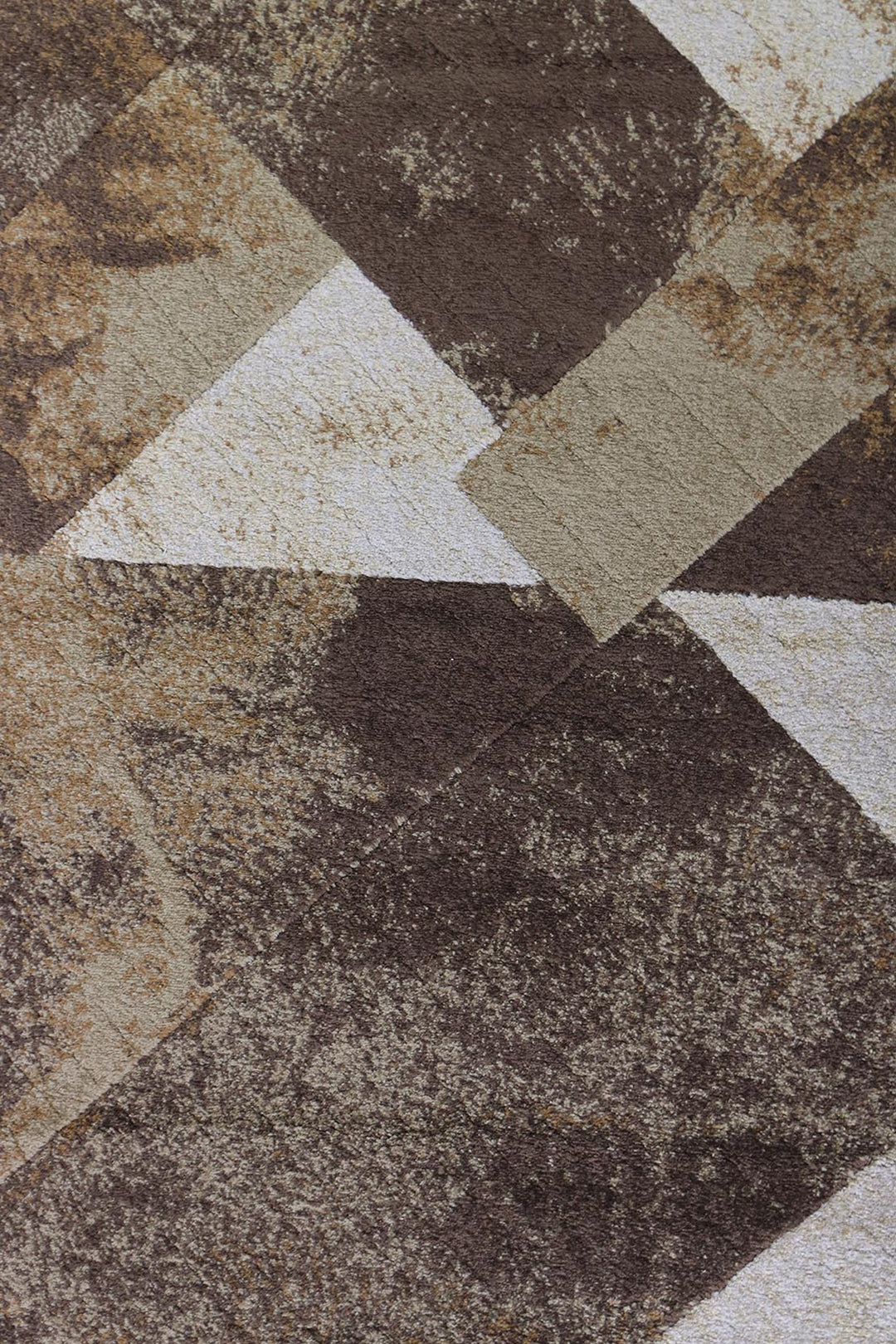 <p>Turkish Modern <strong>Air Rug</strong>  - Brown - 4.9 x 7.3 FT</p>