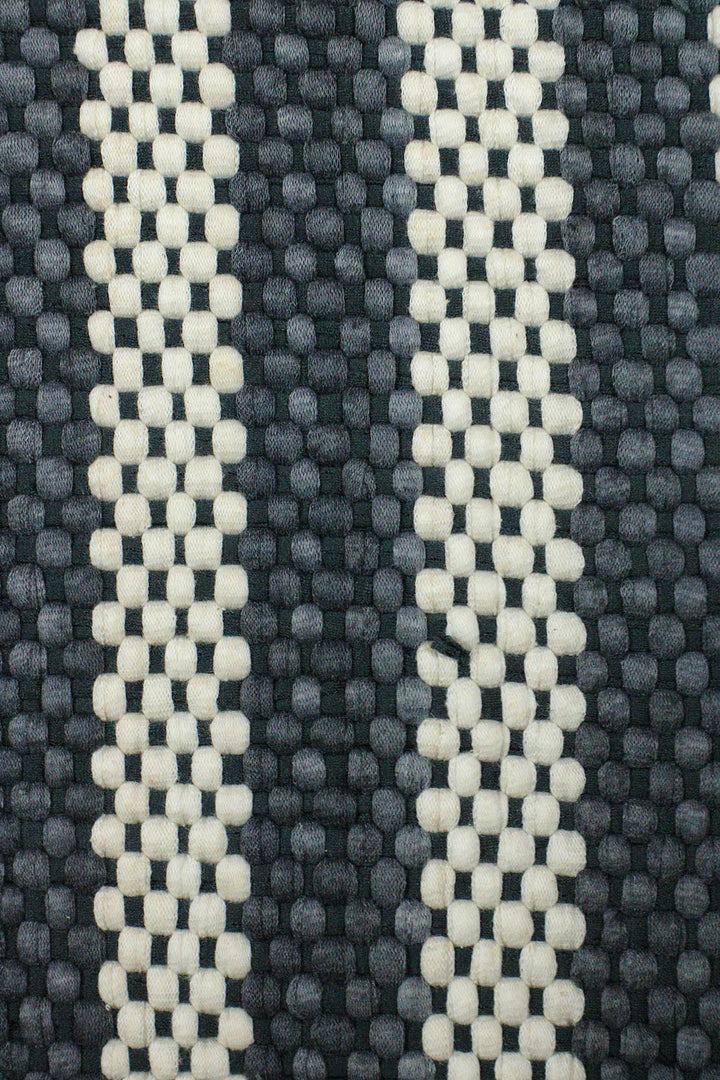 Hand Woven Modern Khaddi Rug - 2.9 x 5.0 FT -  Gray and White