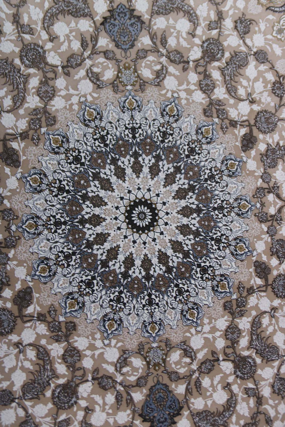 Premium Royalty  Persian Rug - 8.2 x 11.5 ft - Elegant Luxury Carpet