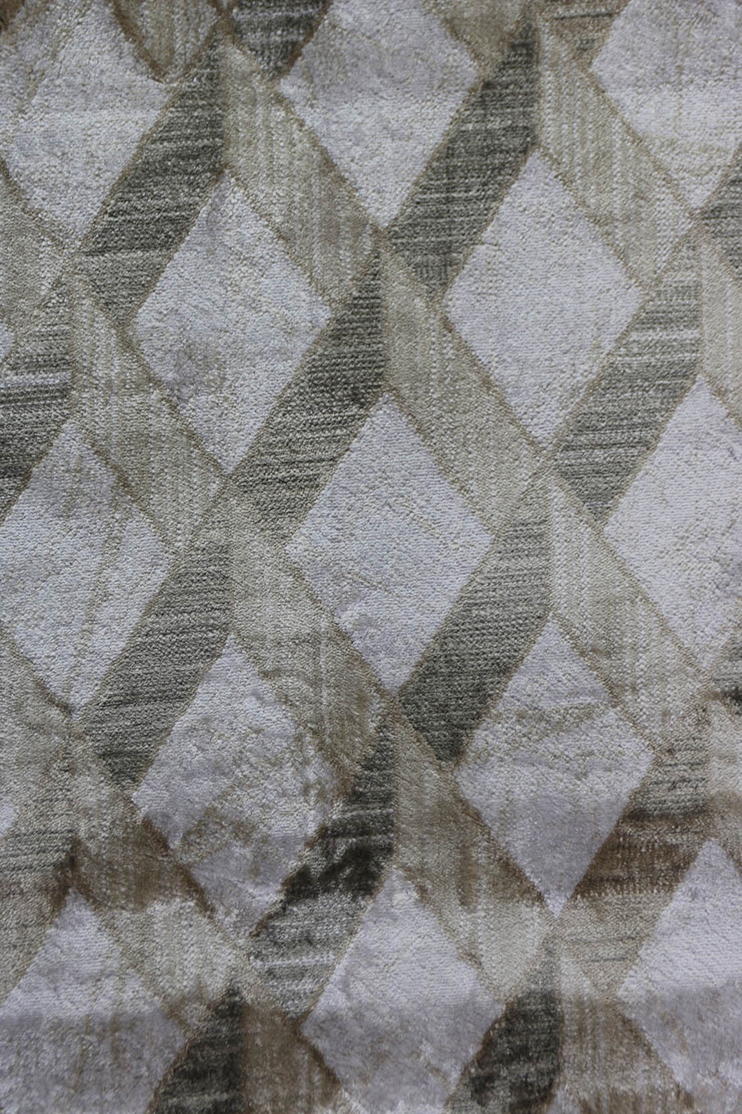 Turkish Modern Festival WD Rug - 3.9 x 5.6 FT - Luxurious Woven Masterpiece 50% Off!