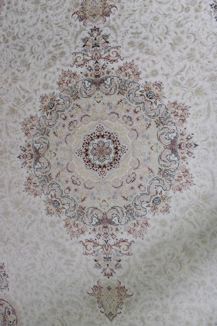 Iranian Premium Quality Authentic Persian (1200) Rug - 4.9 x 7.4 FT - Unveiling the Elegance and Tradition of Authentic Persian Rugs