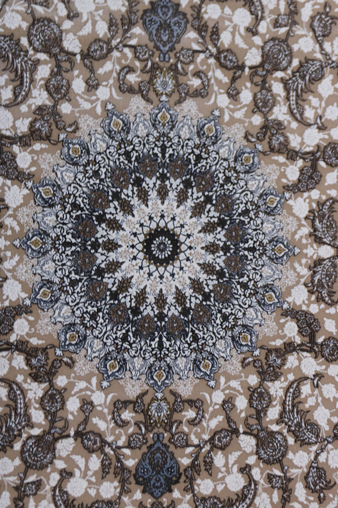 Premium Royalty  Persian Rug - 4.9 x 7.9 ft - Elegant Luxury Carpet