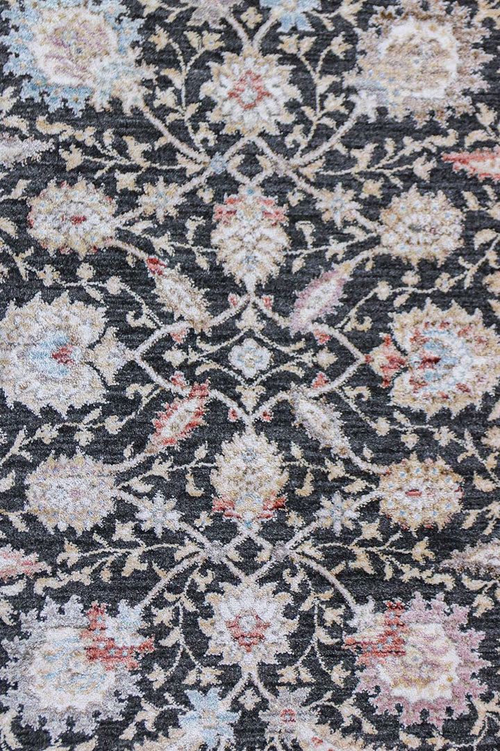 Premium Quality Turkish Antia Rug - 3.9 x 5.9 FT - Resilient Construction for Long-Lasting Use