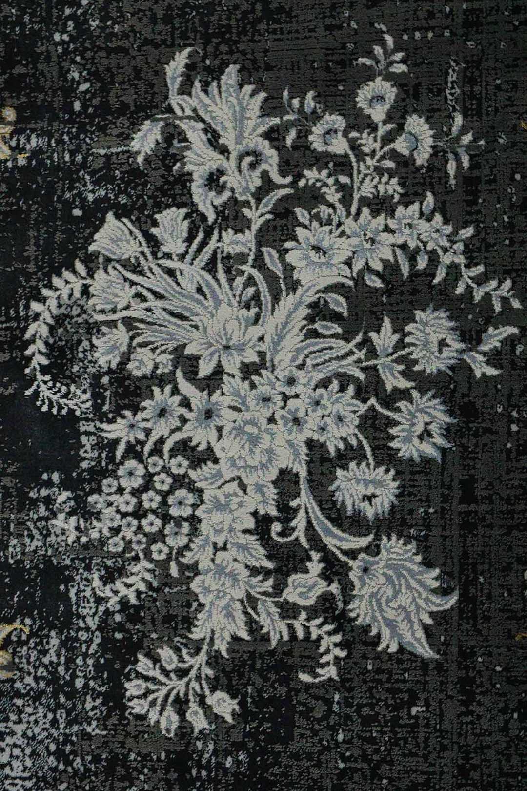 Iranian Authentic Vintage-Wd Rug - 6.5 x 9.8 FT - Gray - Resilient Construction for Long-Lasting Use