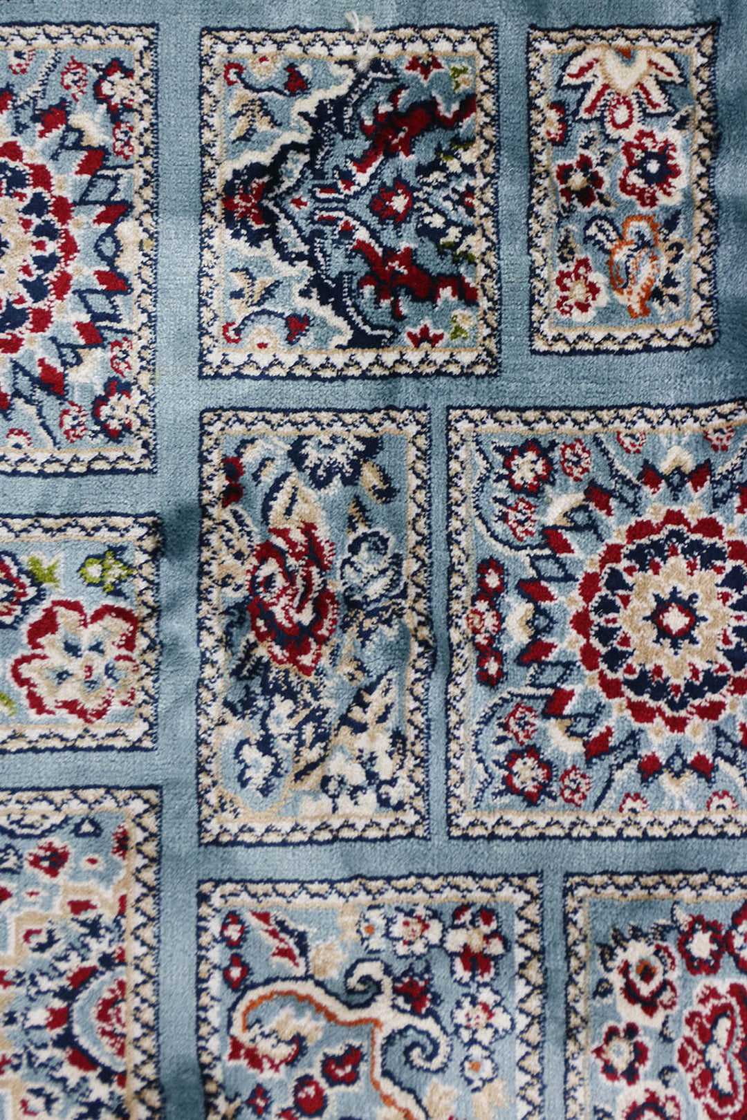Crystal Rug - 3.3 x 5.5 FT - Soft, Durable, and Easy to Clean