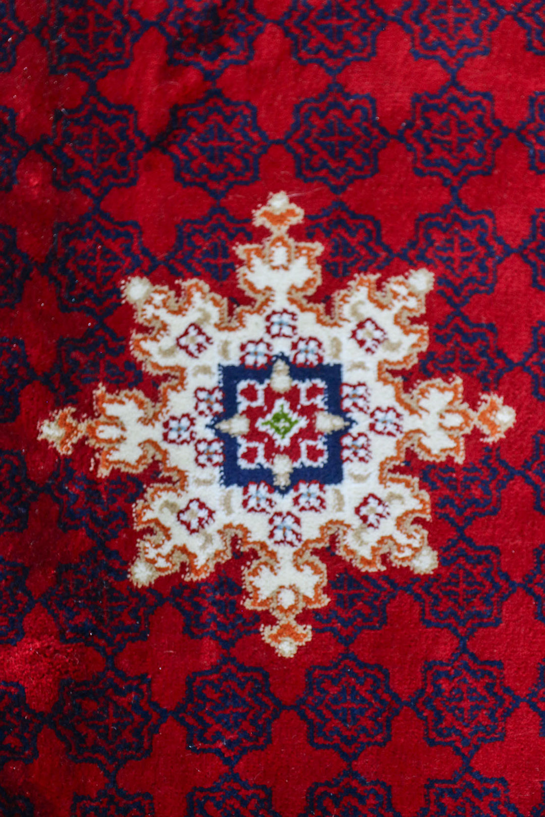 Crystal Rug  - 3.3 x 5.5 FT - Soft, Durable, and Easy to Clean