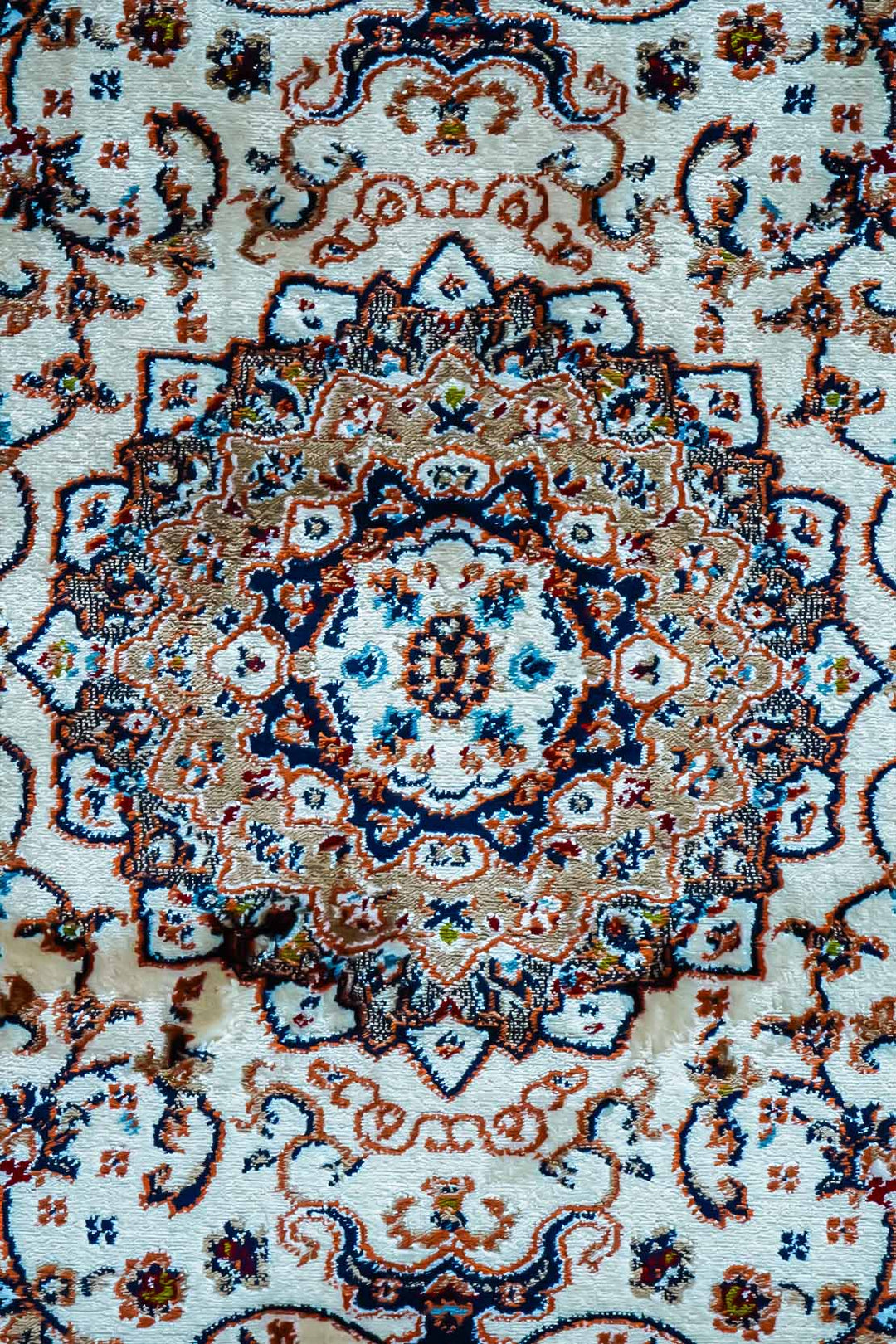 VK-Garnet Rug - Beige - Soft, Durable, and Easy to Clean