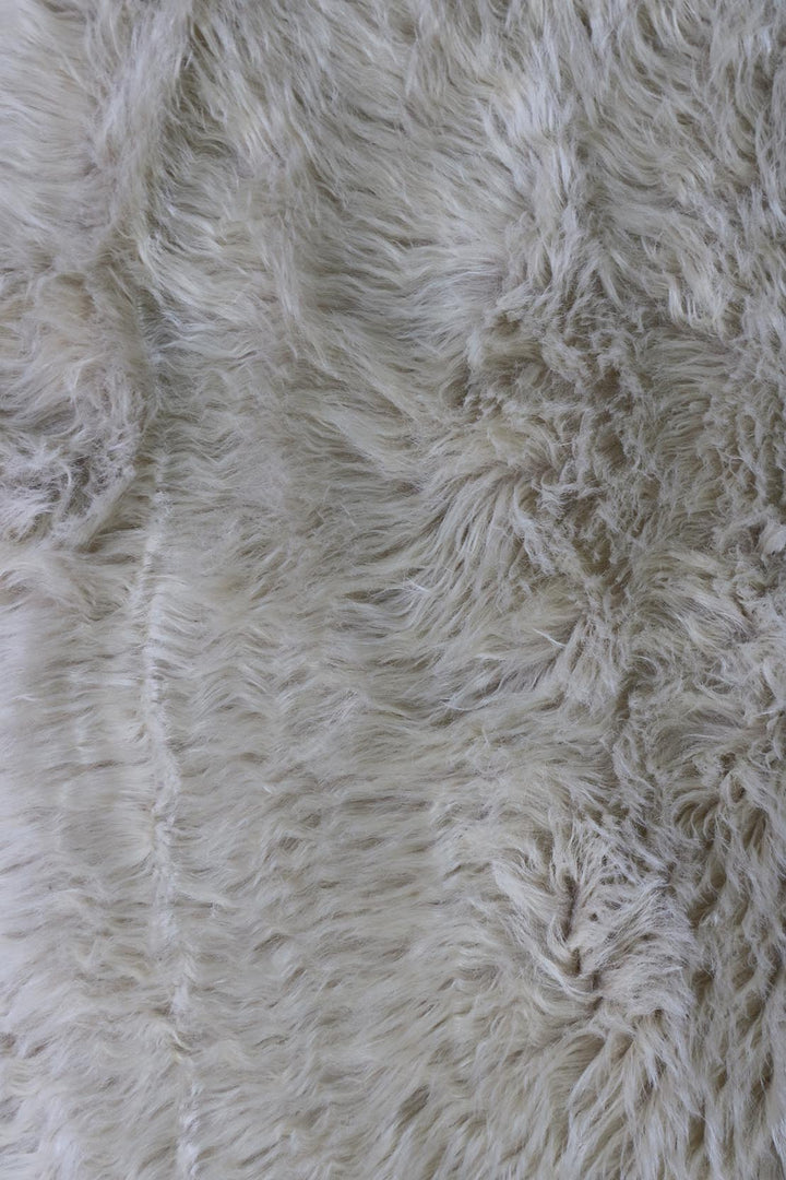 Turkish Cosmos Fur Rug - 3.9 x 3.9 Ft - Beige - Fluffy Furry Floor Decor Rugs