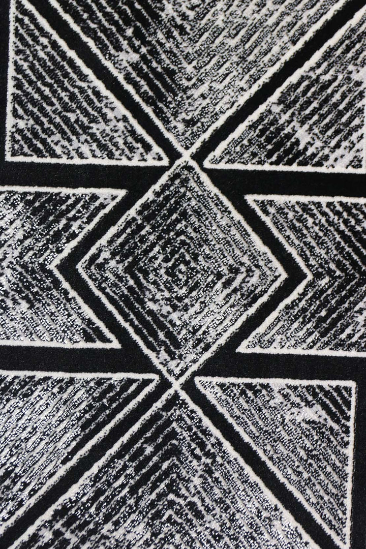Golbe Rug - 3.25 x 5.5 FT - Soft, Durable, and Easy to Clean