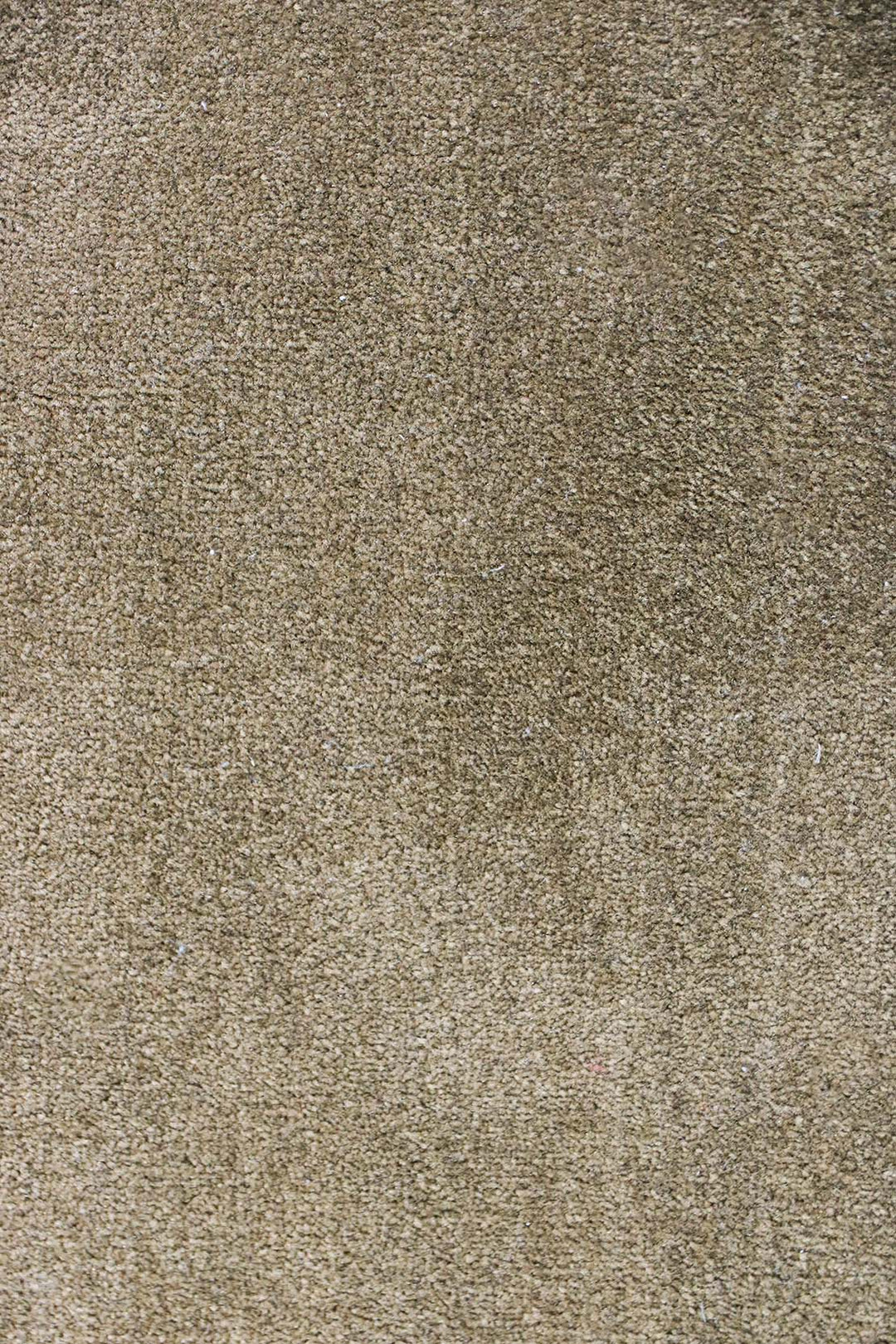 Masqat Rug  - 9 x 12 FT - Soft, Durable, and Easy to Clean