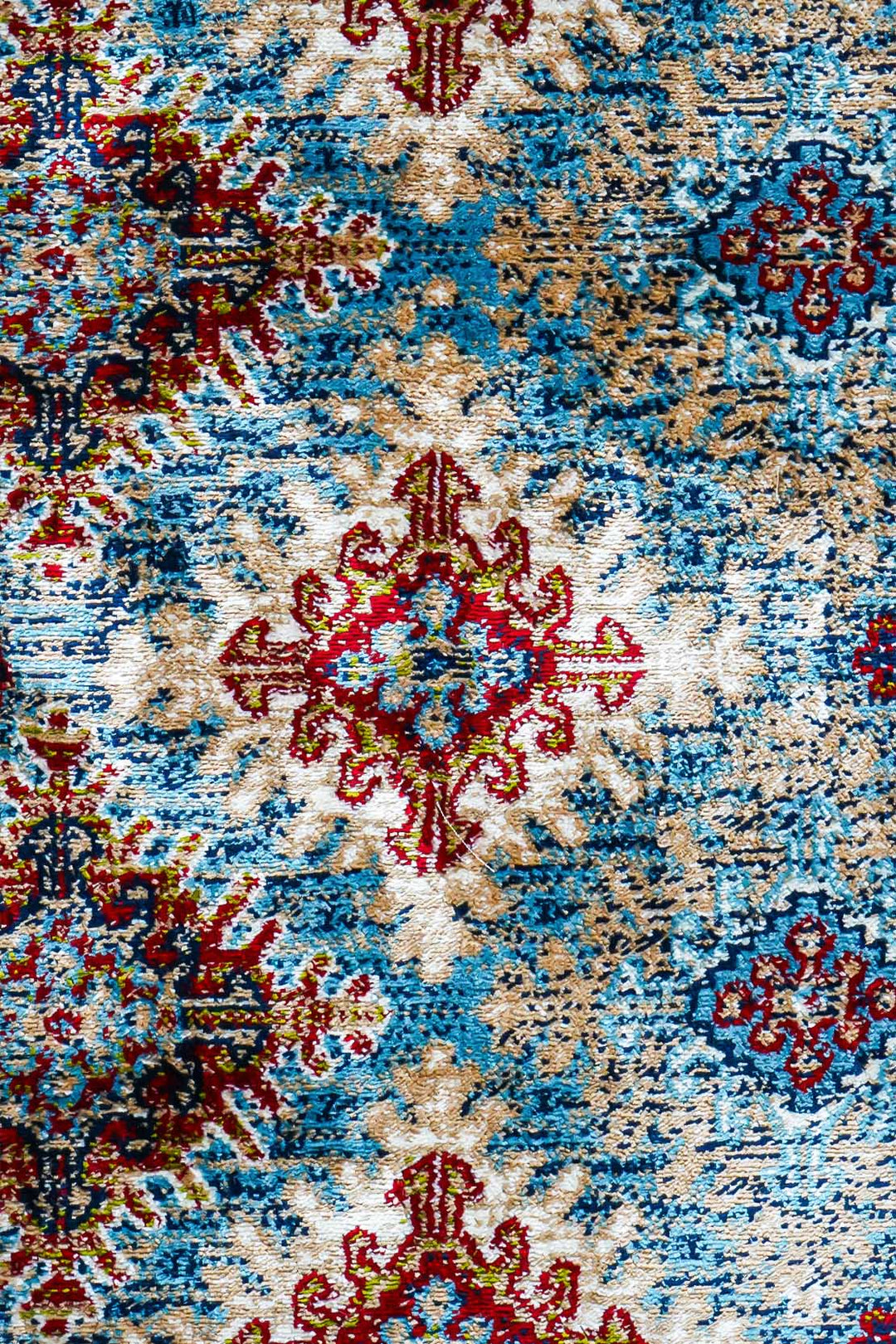 VK-Garnet Rug - Blue - Soft, Durable, and Easy to Clean