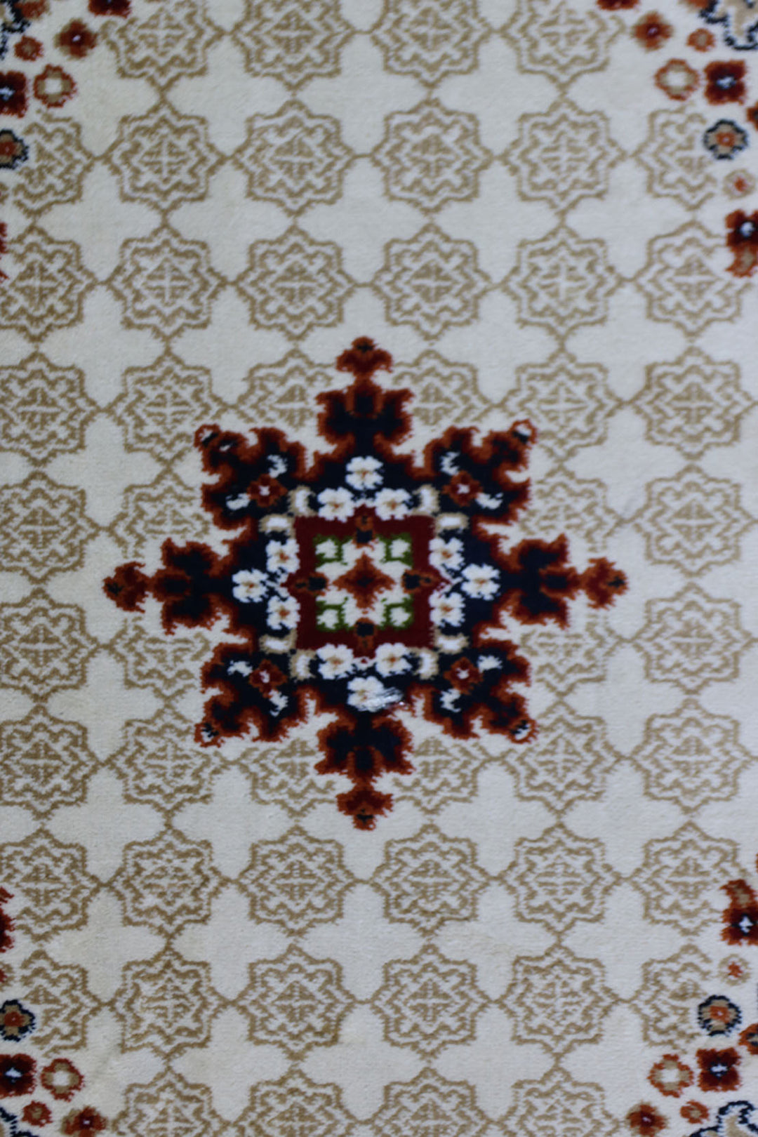 Crystal Rug  - 3.25 x 5.5 FT - Soft, Durable, and Easy to Clean