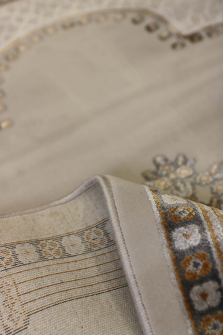 Turkish Bamboo Sajjadeh  Janamaz - 2.6 x 3.9 FT - Beige