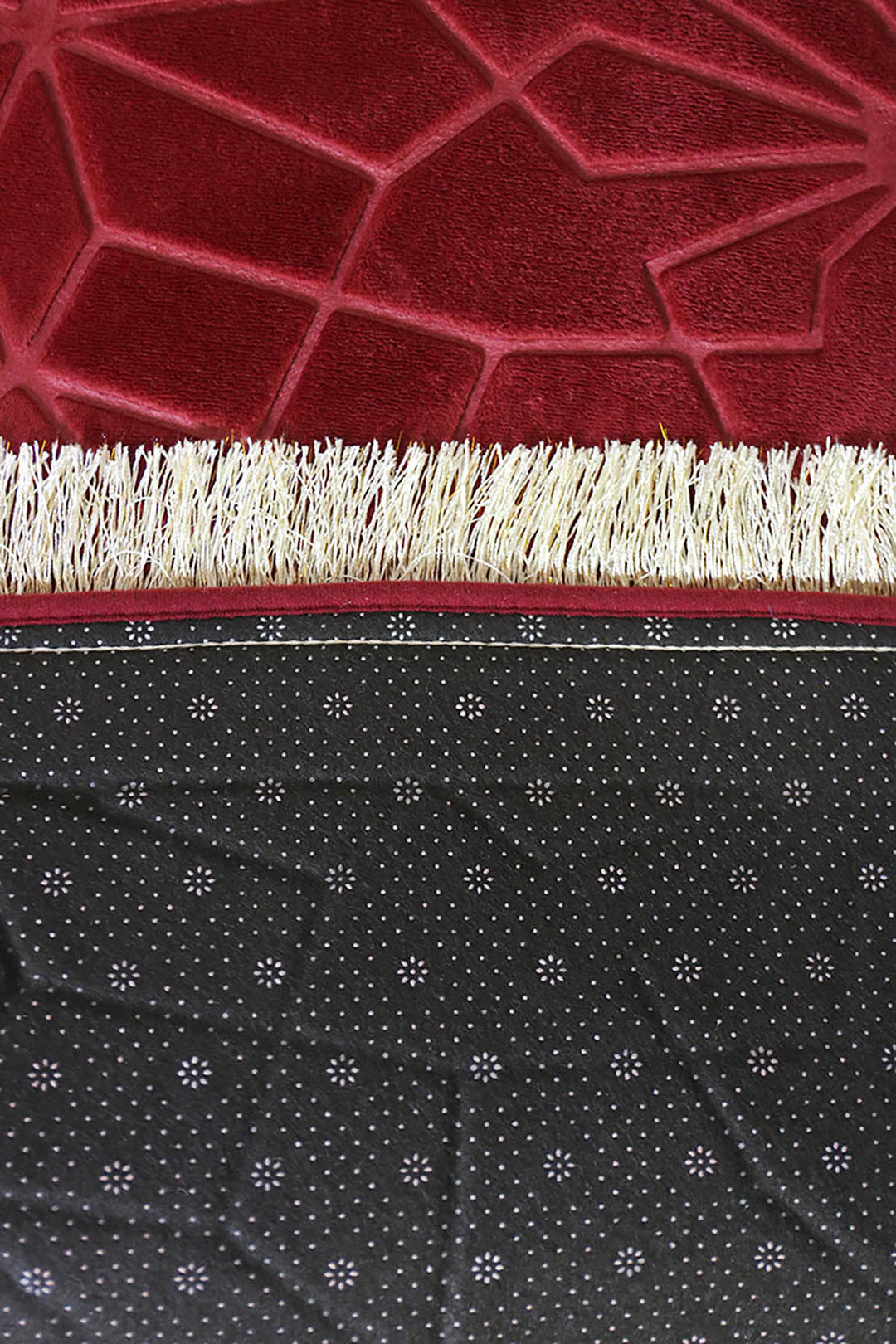 Sajda Janamaz - Premium Velvet Quilted Prayer Mat - Red