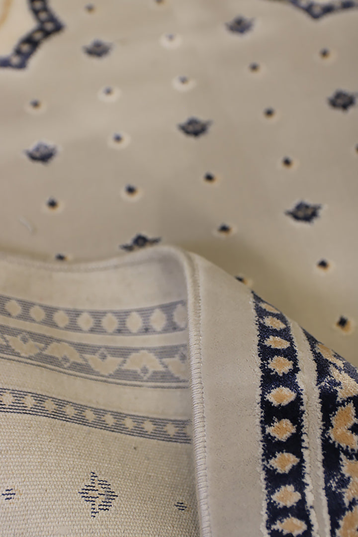 Turkish Bamboo Sajjadeh  Janamaz - 2.6 x 3.9 FT - Gray