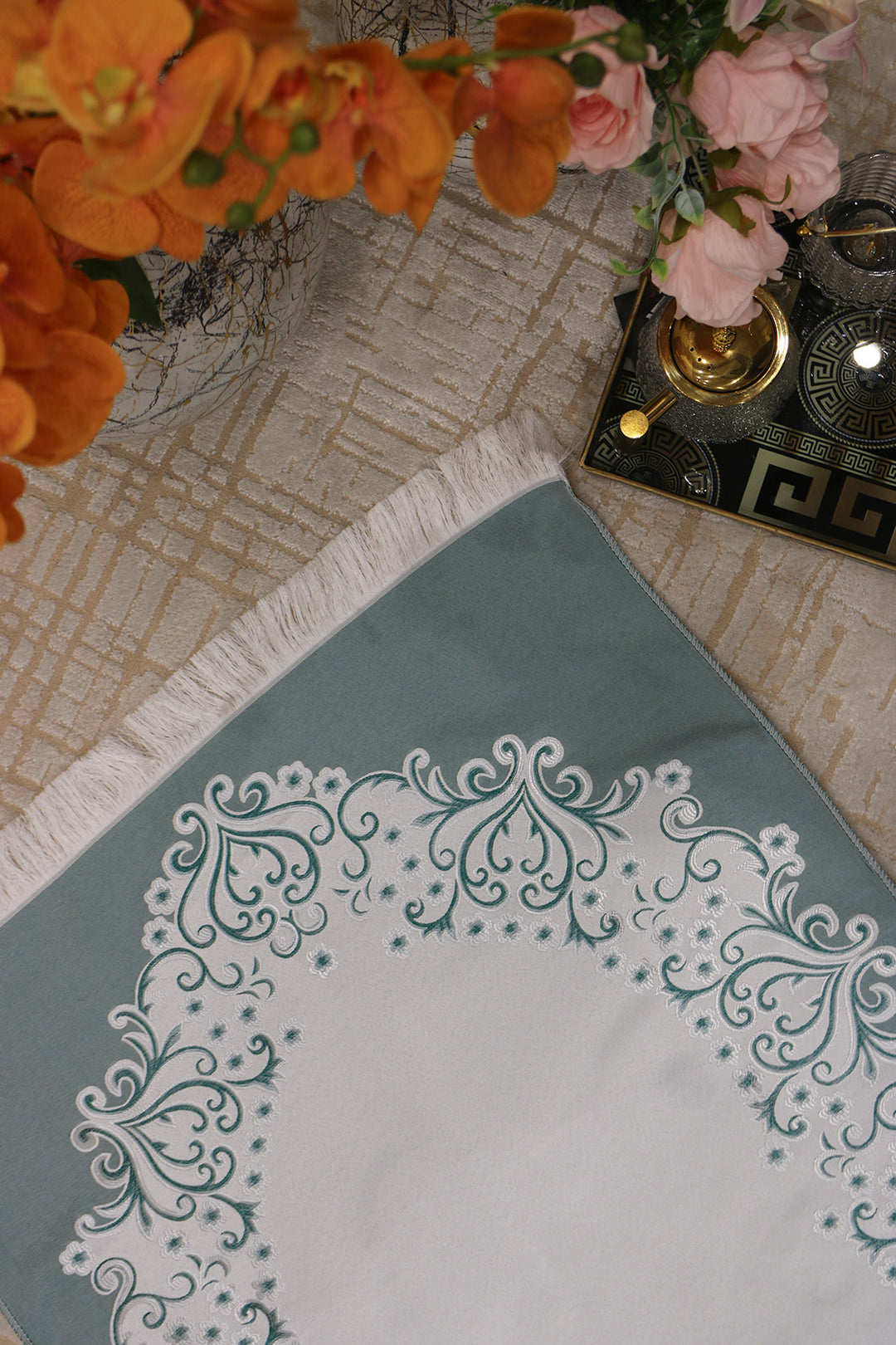 Silk Janamaz With Bag - Foldable Travel Prayer Mat - Green