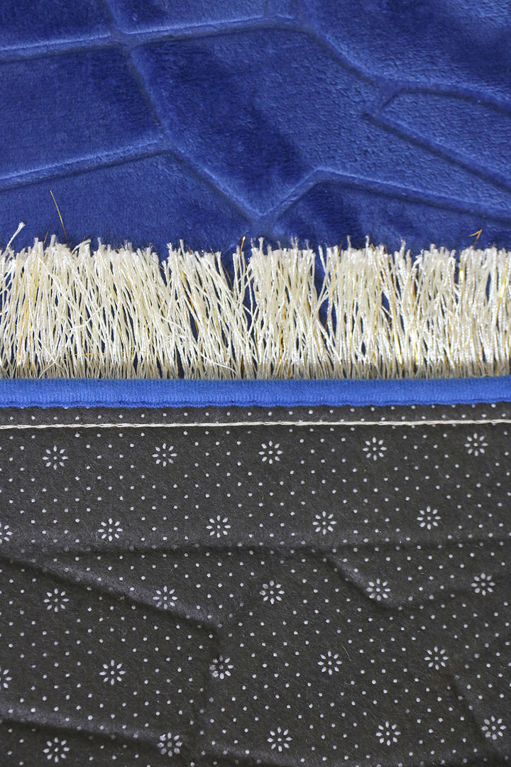 Sajda Janamaz - Premium Velvet Quilted Prayer Mat - Blue