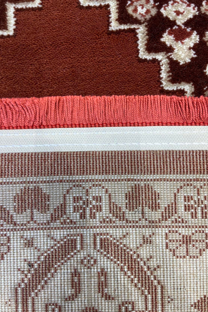 Turkish Style Acrylic Sajjadeh Prayers Mat-Red-Soft, Durable, and Easy to Clean
