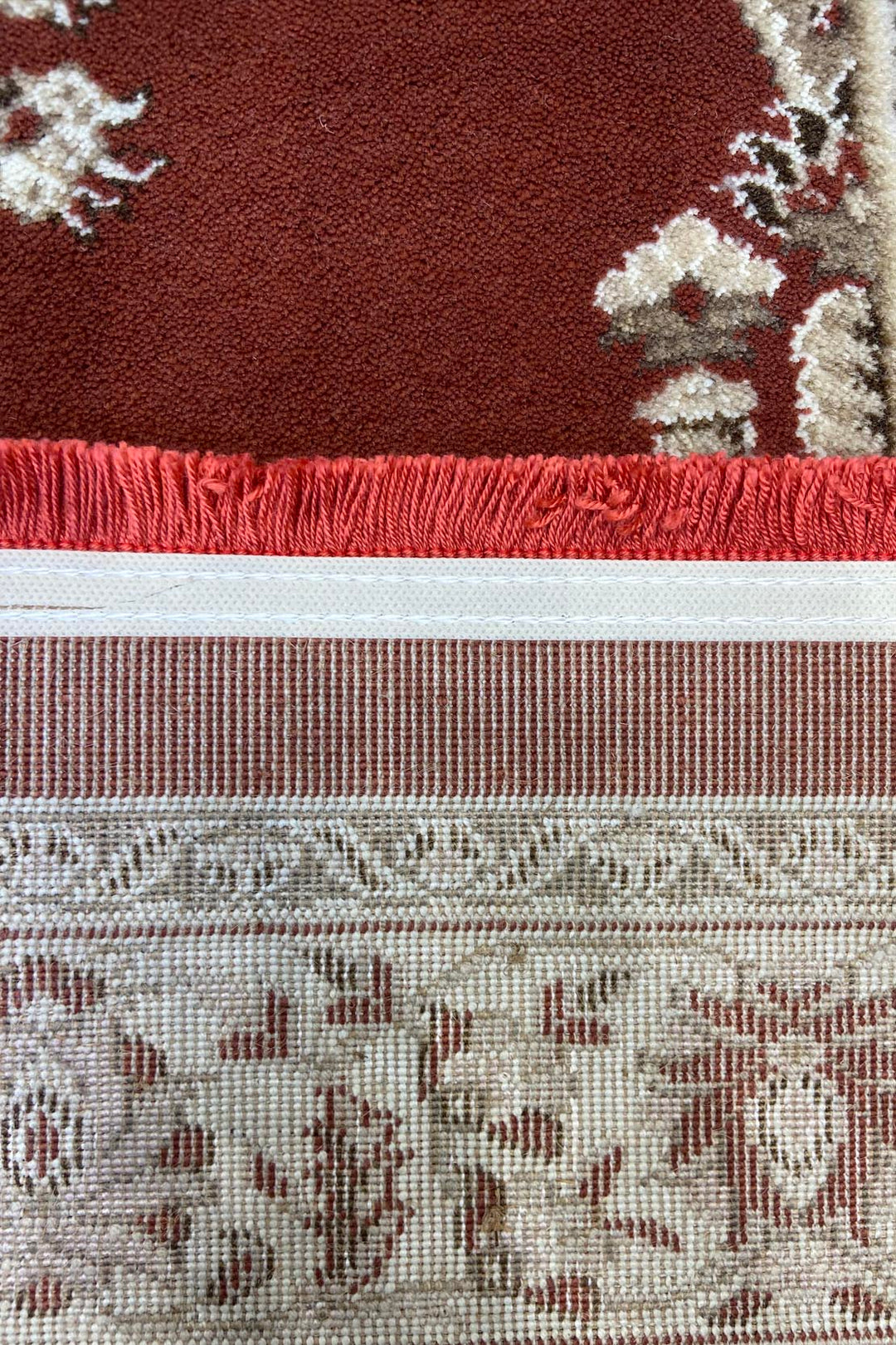 Turkish Style Acrylic Sajjadeh Prayers Mat-Red-Soft, Durable, and Easy to Clean