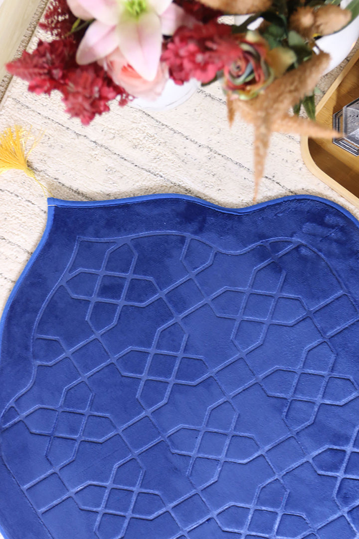 Sajda Janamaz - Premium Velvet Quilted Prayer Mat - Blue