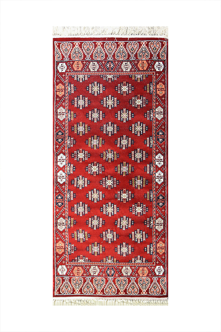 Iranian   Authentic WD Rug - 3.3 x 6.6 FT - Resilient Construction for Long-Lasting Use
