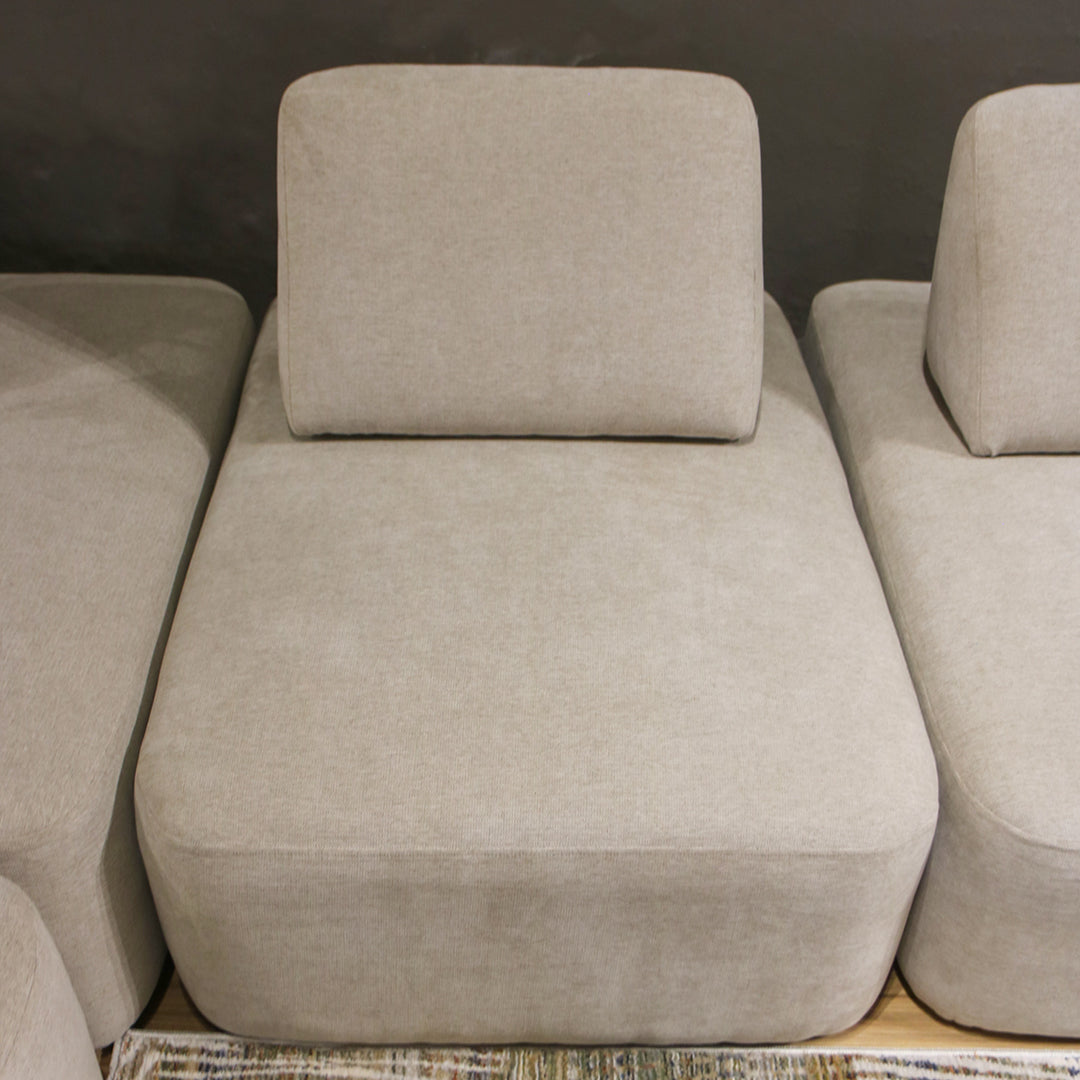 NORDIC DAY BED SOFA 9 SEATER