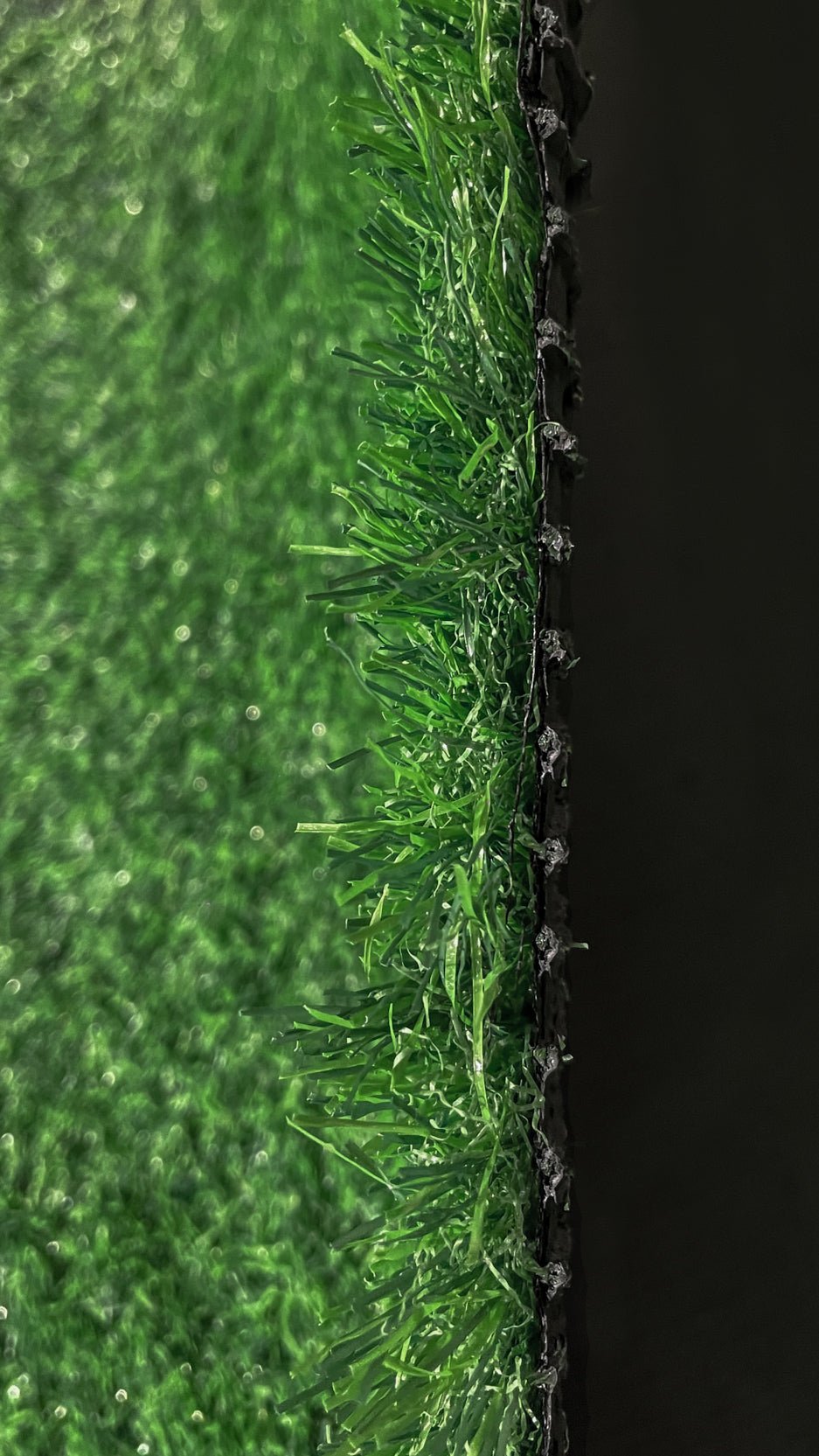 25 MM Grass London Artificial Grass for Indoor and Outdoor Use, Soft and Lush Natural Looking - V Surfaces