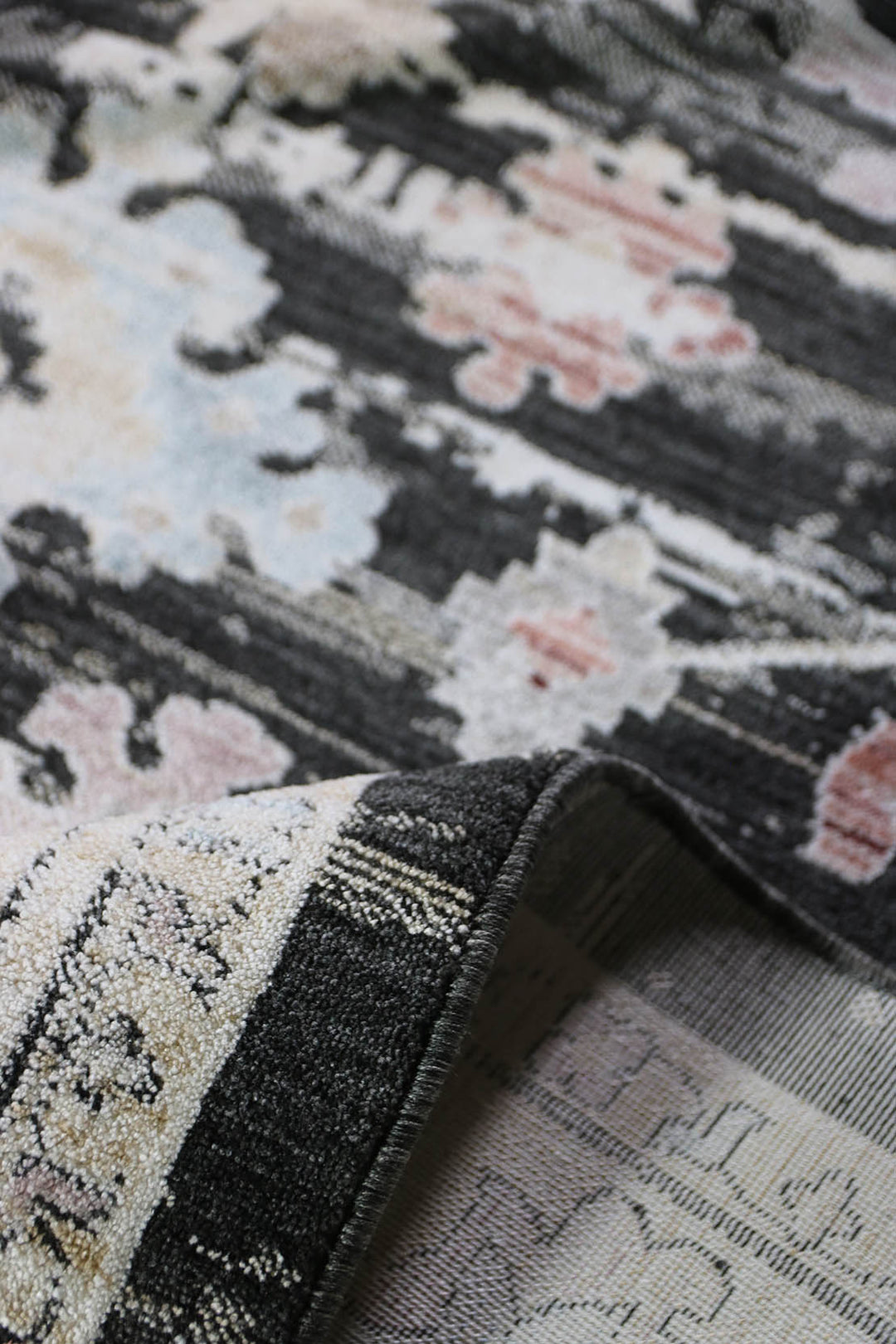 Premium Quality Turkish <strong>Antia</strong> Rug - Black