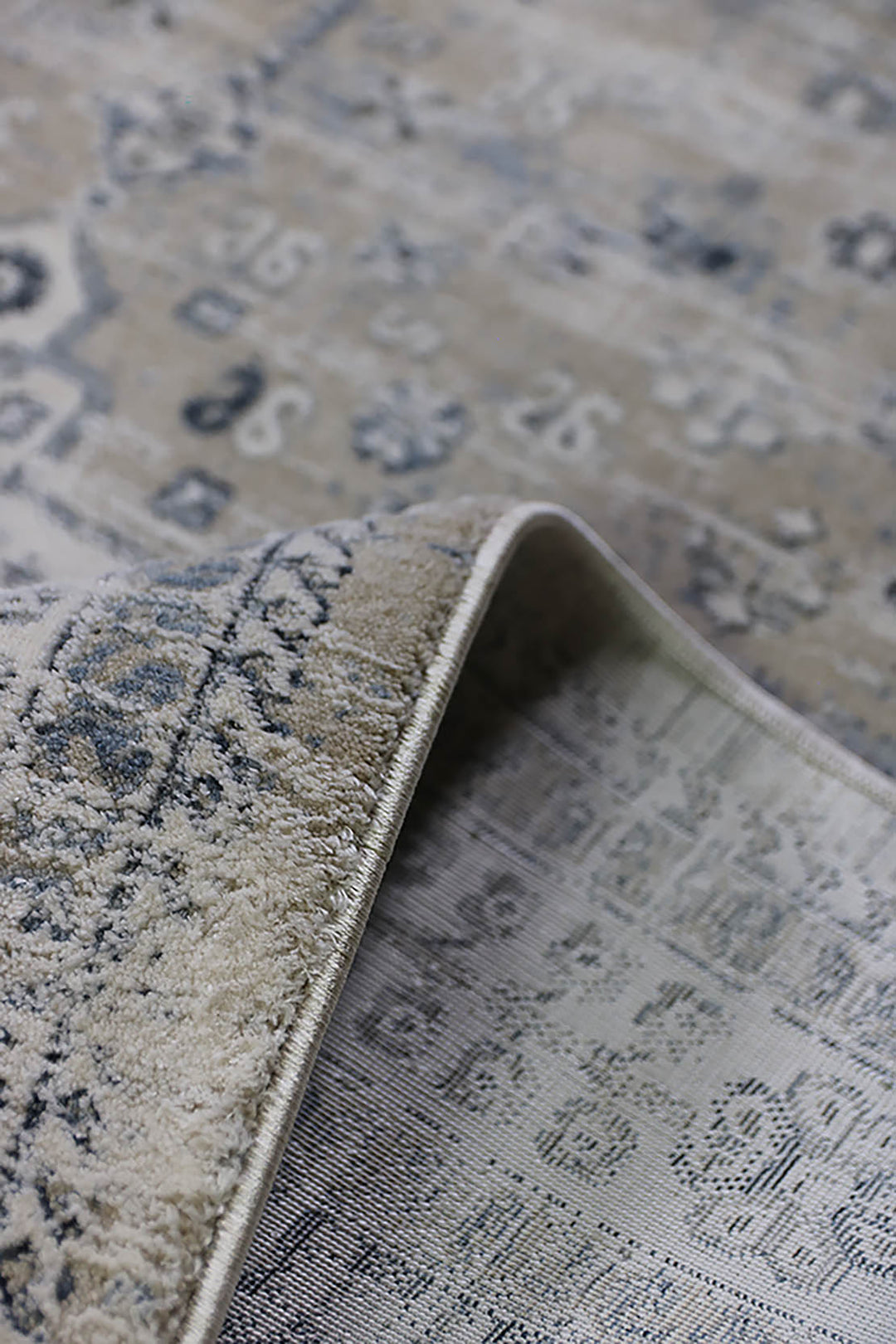 <p>Turkish Modern <strong>Elements Rug</strong>  - Blue - 4.9 x 7.8 FT</p>
