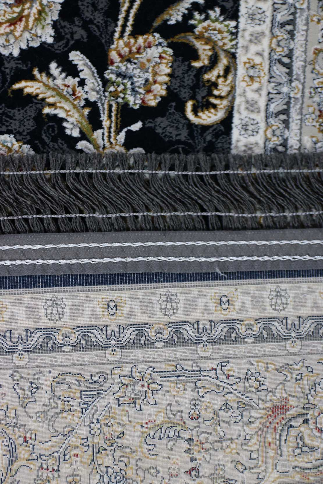 Iranian Premium Quality Authentic Persian (1500) Rug - 2.6 x 4.9 FT - Unveiling the Elegance and Tradition of Authentic Persian Rugs