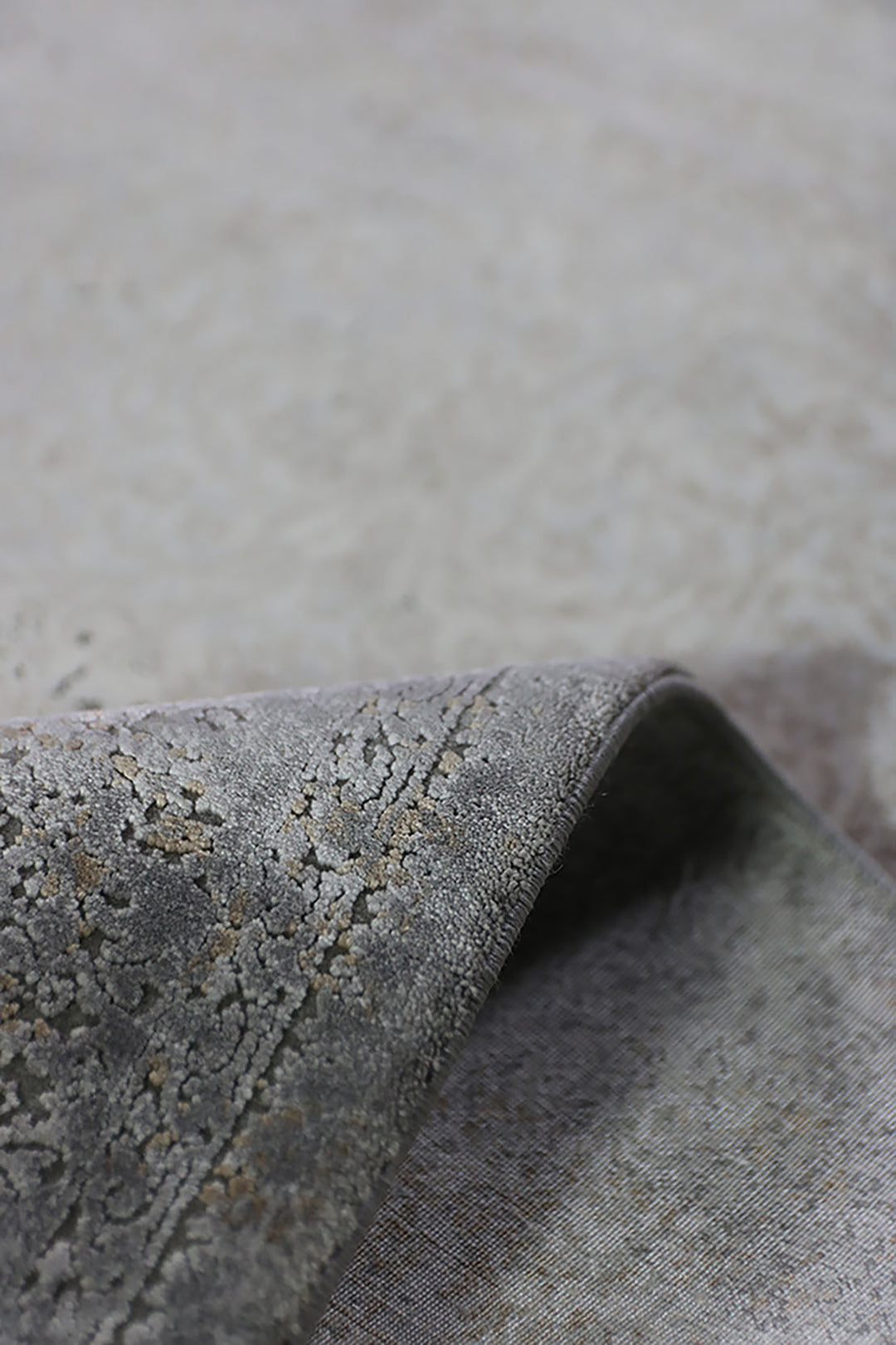 Turkish Premium Voyage Rug - 2.6 x 4.9 FT - Superior Comfort Elegant and Luxury Style Accent