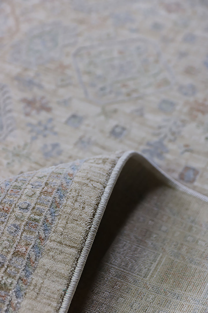 <p>Turkish Modern <strong>Opera Rug</strong>  - Cream - 7.8 x 10. FT</p>