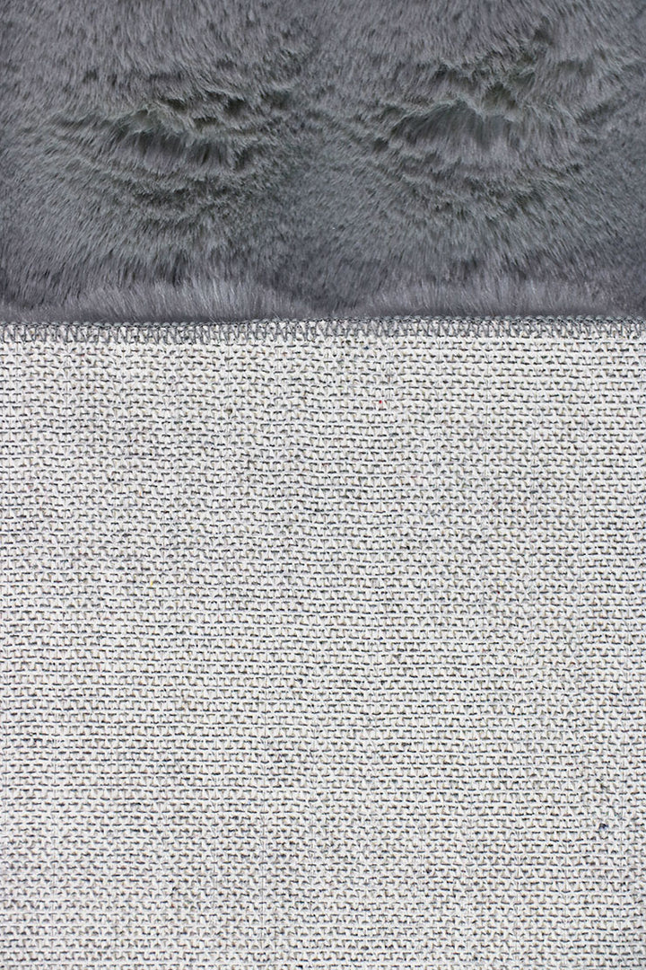 Soft Shaggy Rug for Living Room - 3.9 x 5.6 FT - Thick Plush Modern Area Carpet