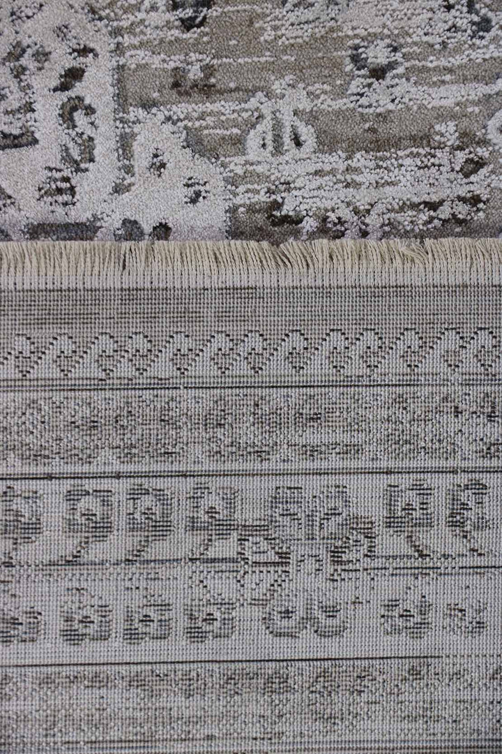 <p>Turkish Modern <strong>Elements Rug</strong>  - Brown - 4.9 x 7.8 FT</p>