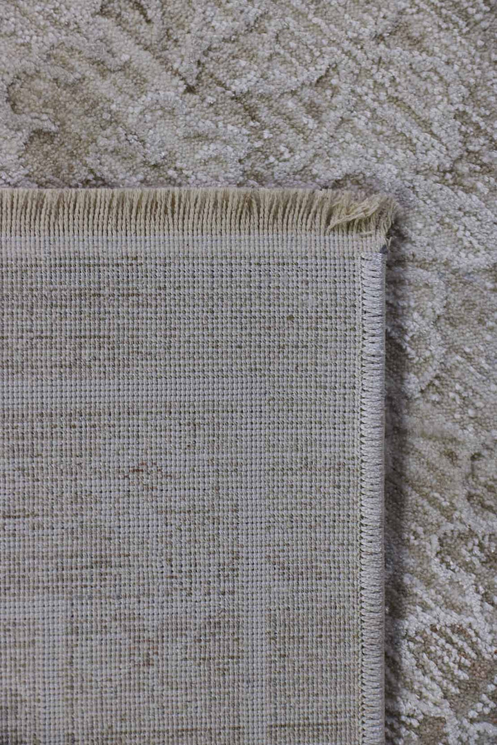 <p>Turkish Modern <strong>Opera Rug</strong>  - Beige - 7.8 x 10. FT</p>