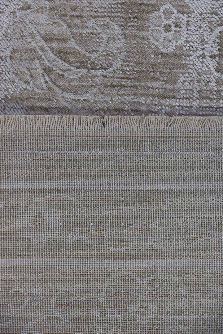 <p>Turkish Modern <strong>Opera Rug</strong>  - Beige - 4.9 x 7.8 FT</p>