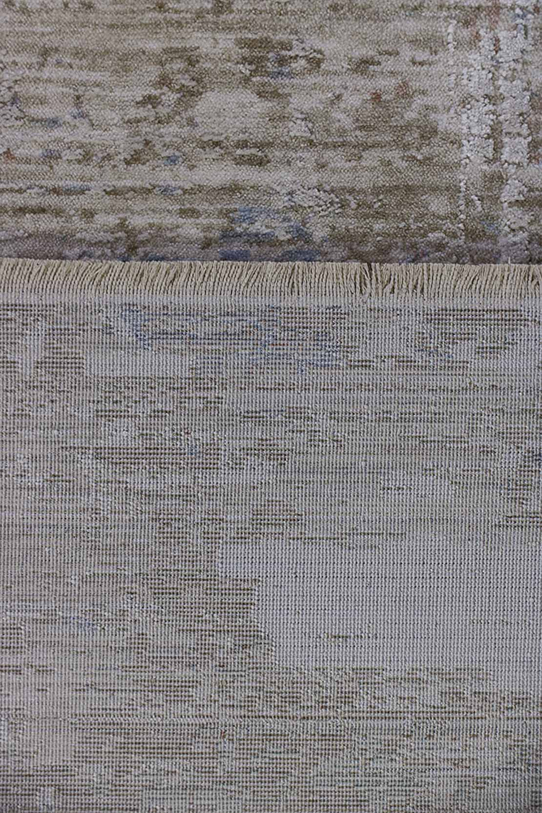 <p>Turkish Modern <strong>Opera Rug</strong>  - Cream - 4.9 x 7.8 FT</p>