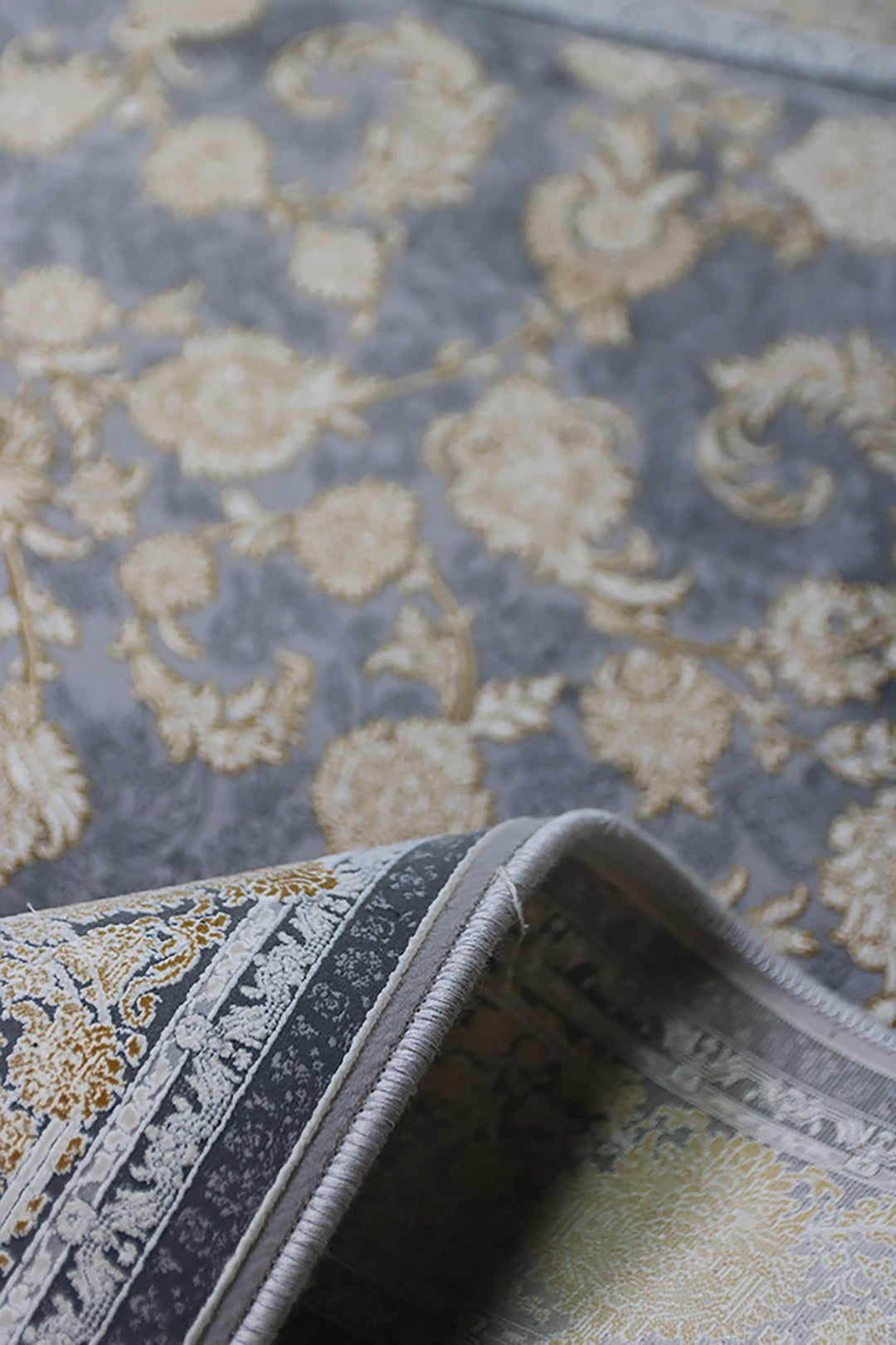 Iranian Premium Quality Authentic Persian 1500 Rug - 3.9 x 5.6 FT - Unveiling the Elegance and Tradition of Authentic Persian Rugs