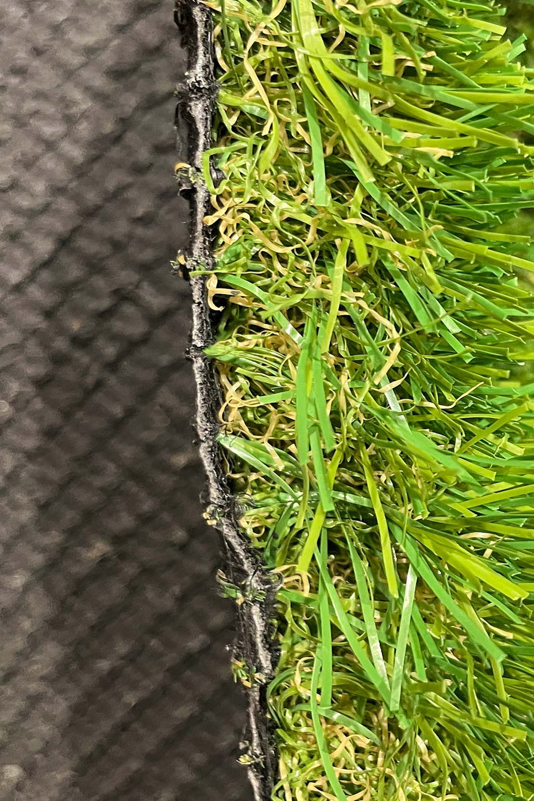 40 MM Luxer Artificial Grass for Indoor and Outdoor Use, Soft and Lush Natural Looking - V Surfaces
