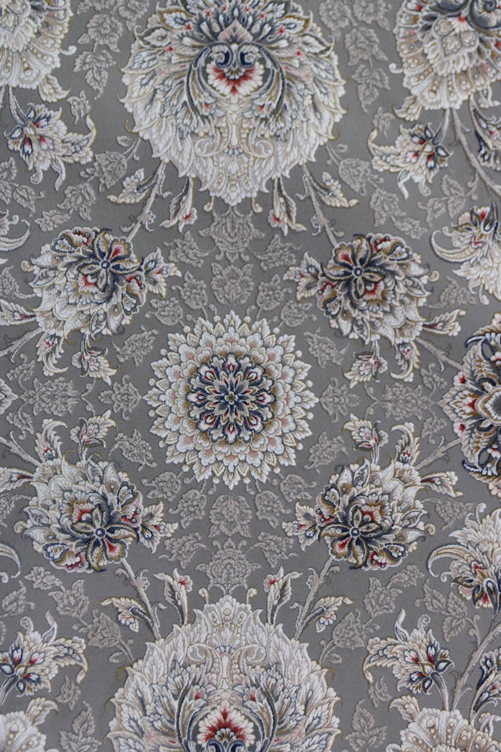 Classical and Traditional <strong>Royal</strong> Rug - Cream