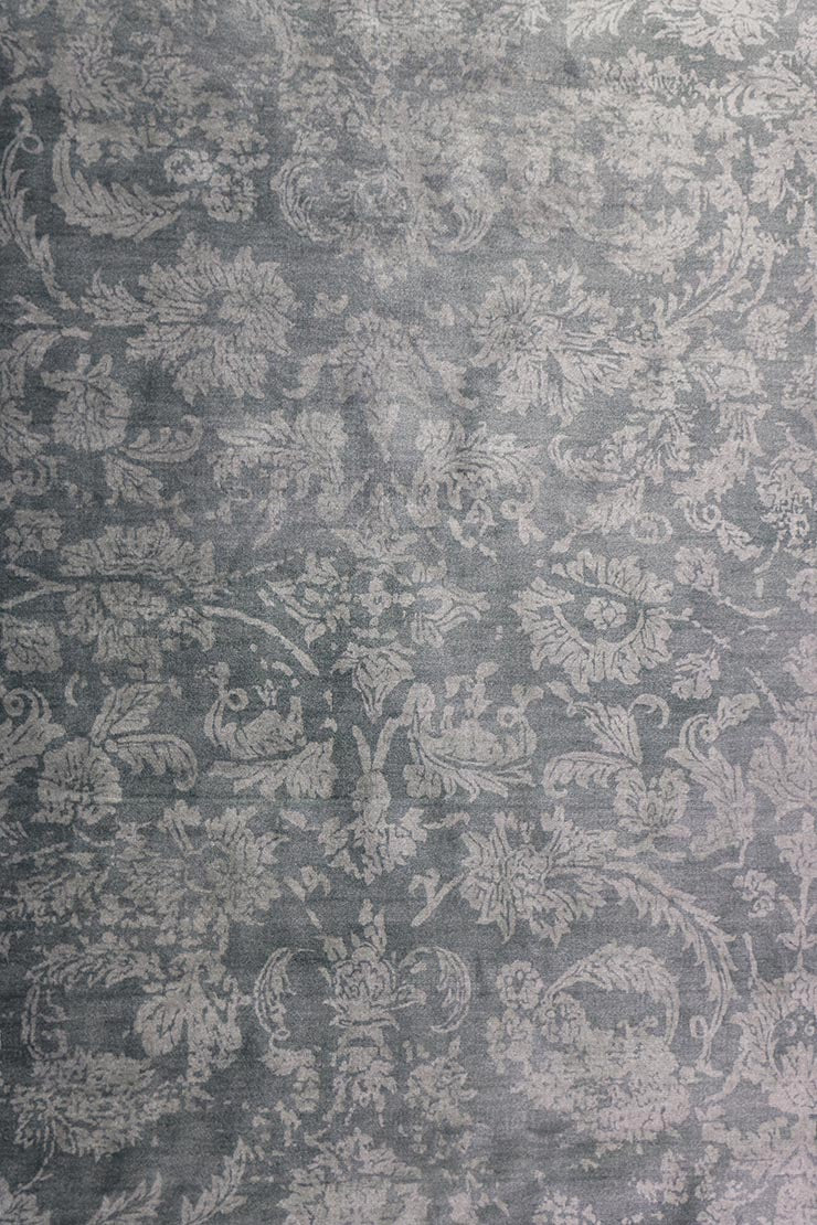 Traditional Printed Area Rug – 4 x 5.6 FT – Stylish, Durable & Anti-Slip