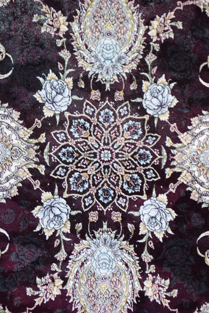 Irani <strong>Farsh Paris</strong> Rug - Red