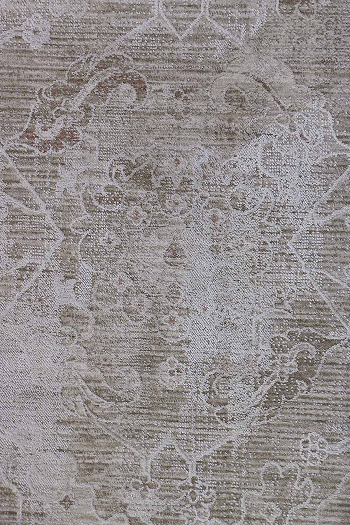 <p>Turkish Modern <strong>Opera Rug</strong>  - Beige - 4.9 x 7.8 FT</p>