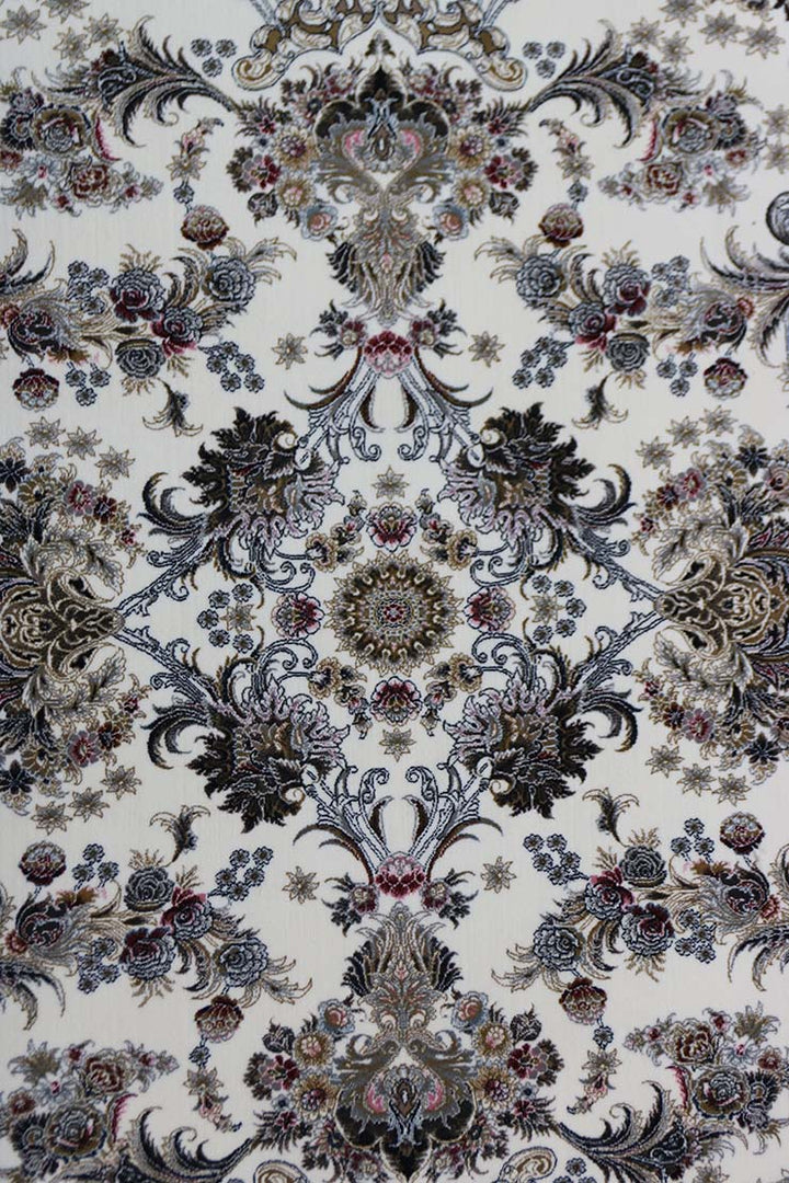 Classical and Traditional <strong>Royal</strong> Rug - Cream