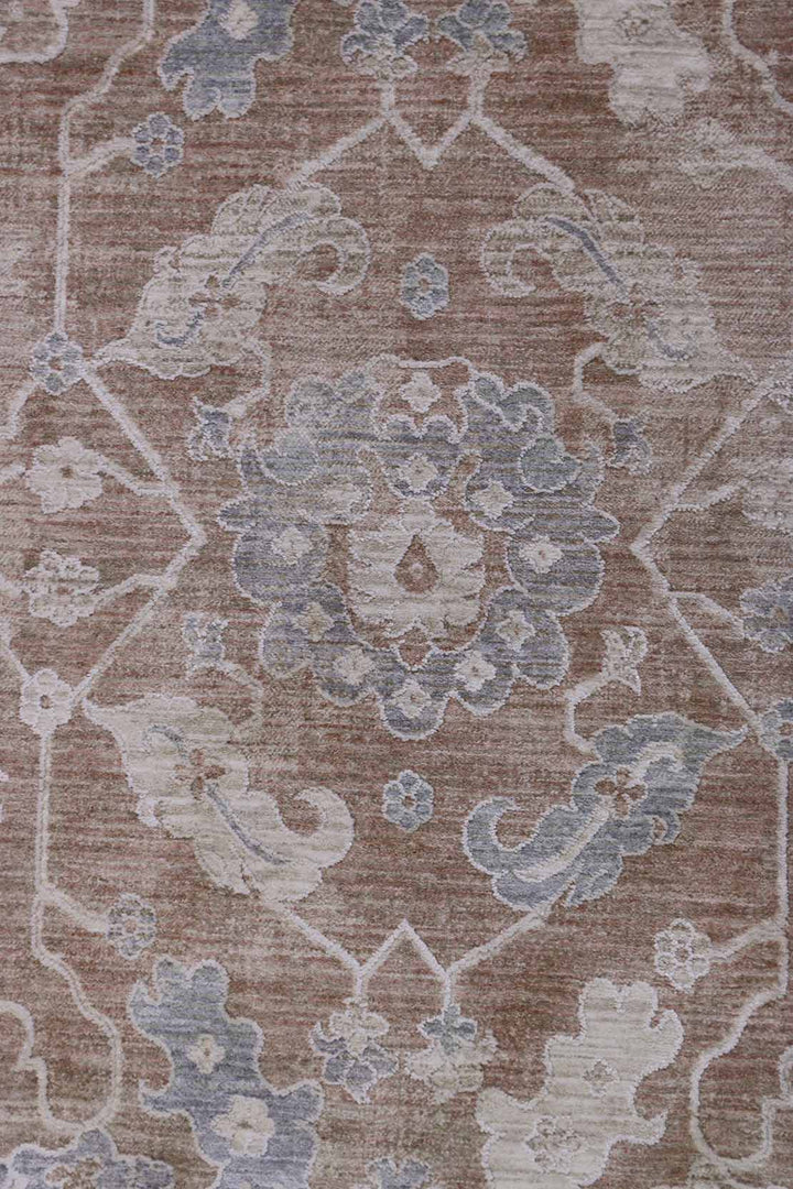 <p>Turkish Modern <strong>Opera Rug</strong>  - Beige - 4.9 x 7.8 FT</p>