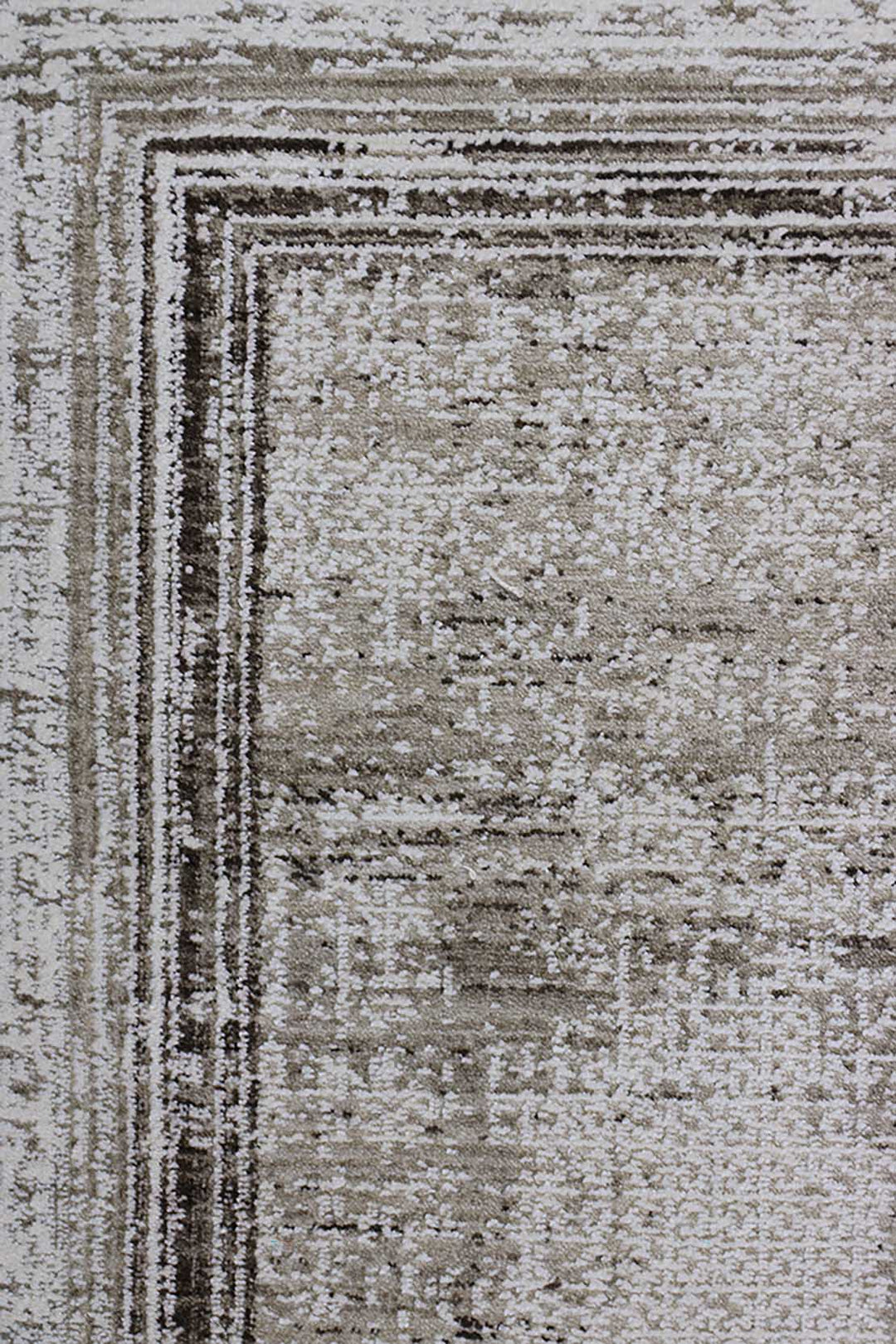 <p>Turkish Modern <strong>Elements Rug</strong>  - Beige - 3.9 x 5.9 FT</p>