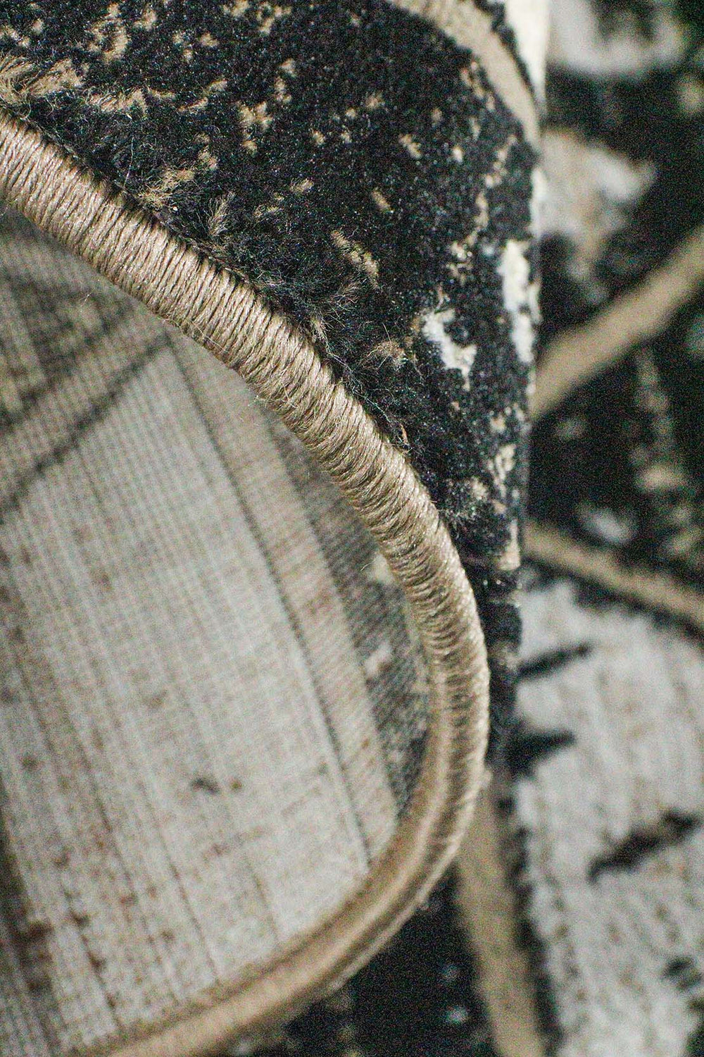 Classical and Traditional Design - 6.5 x 9.5 FT - Beige & Gray - Canvas Rug - Superior Elegant Rug for Living Room - V Surfaces
